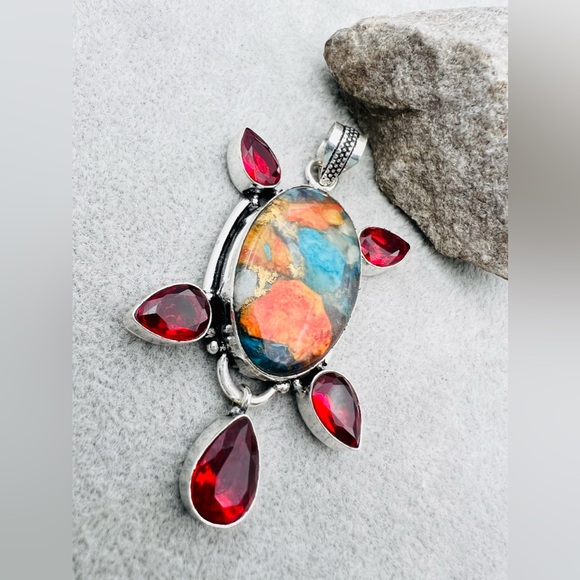 OYSTER TURQUOISE/GARNET PENDANT - Picture 4 of 6